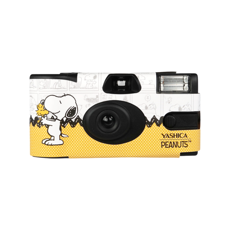 YASHICA Single Use Film Camera (Snoopy Comic World)